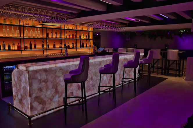 SDK Bar Restaurant - 9