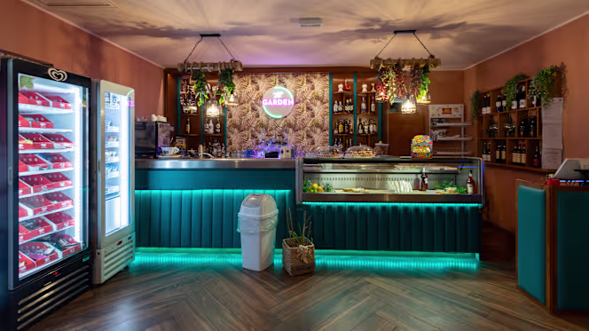 The Garden Bistrot - 5