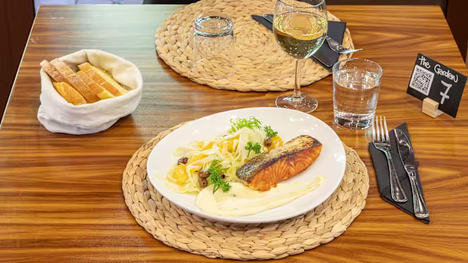 The Garden Bistrot - 6