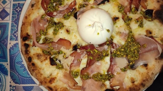 Barracca's Trattoria Pizzeria - 5