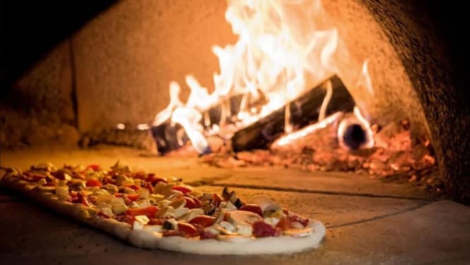 Pizzeria e Rosticceria la Metro di Raffaele Iuliano - Roccadaspide - 7