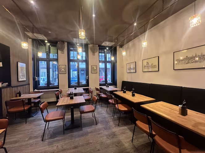 La Stella Nera - Vegan Pizzeria - 3