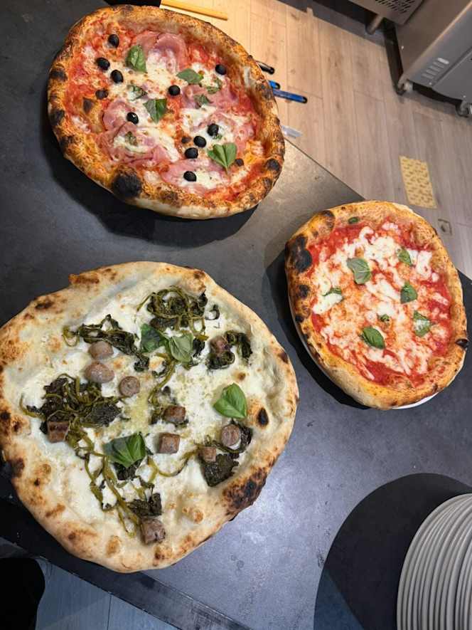 Vibe Cusano Milanino Pizzeria - 3