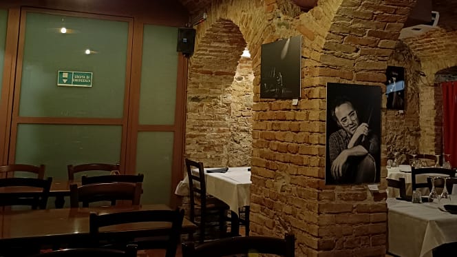 Accasa - Dinner & Live Music - 7