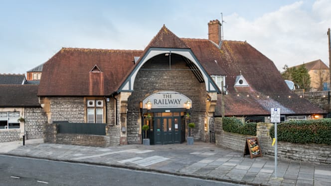 Railway Hotel Penarth - 3