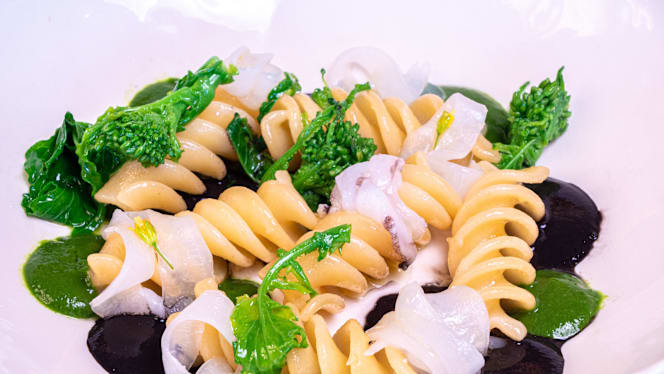 Pietre by Borgo la Pietraia - 1