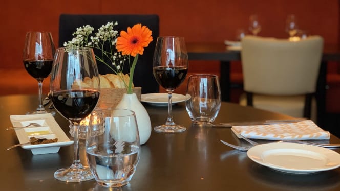 Momenti Italian Food & Wine - 0