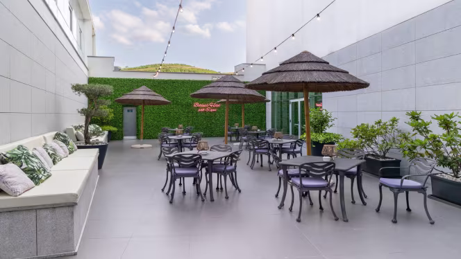 Restaurante Abstrato - 1