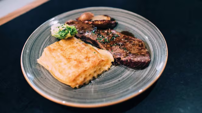 Les Cocottes Porte de Genève - Christian Constant - 0