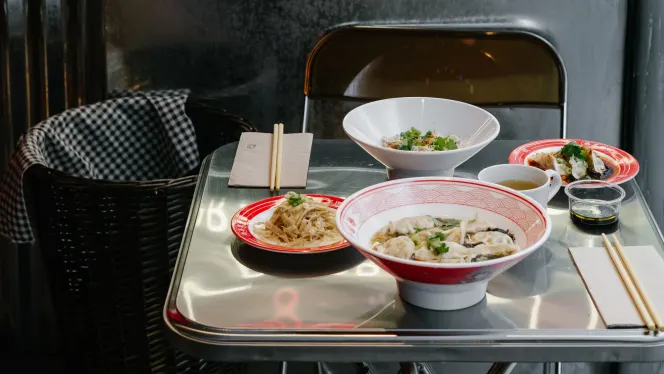 Nouilles Ban Ban 得闲嗦面 - 0