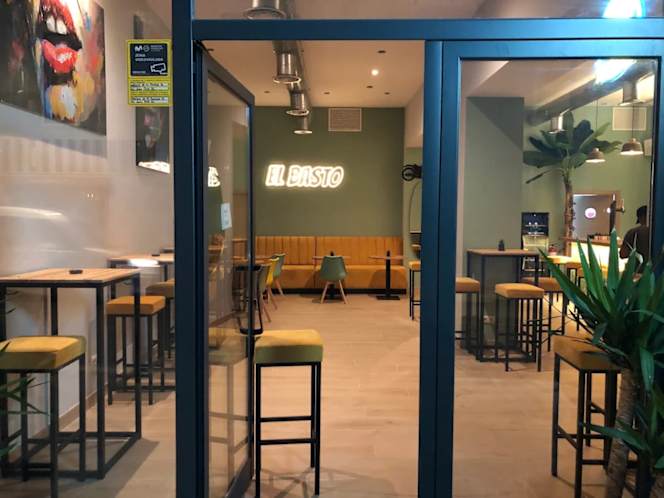 El Basto - Restaurante - 0