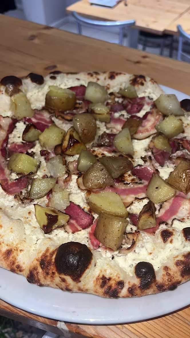 288 Pizzeria Lounge Bar - 5