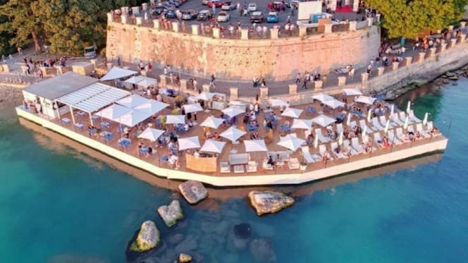 Zefiro Solarium & Lounge Bar - 8