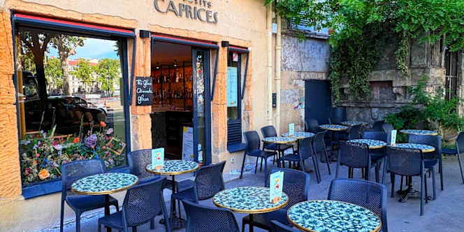 Les Petits Caprices - 1