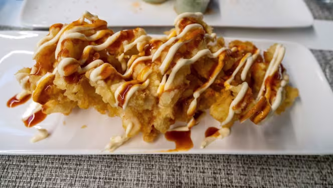 Kombu Asian Fusion Sushi - 5