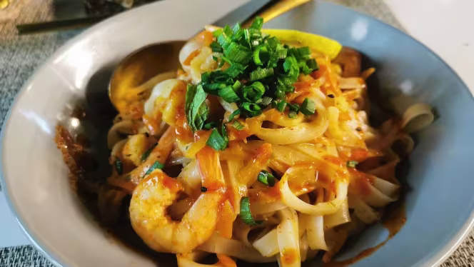 Kombu Asian Fusion Sushi - 3