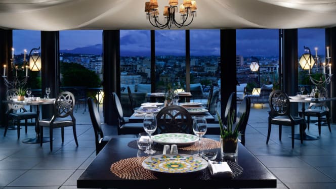 Etnea Roof Bar & Restaurant - 8