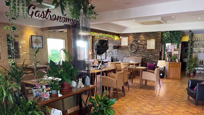 Gastronomica Bistro - 2