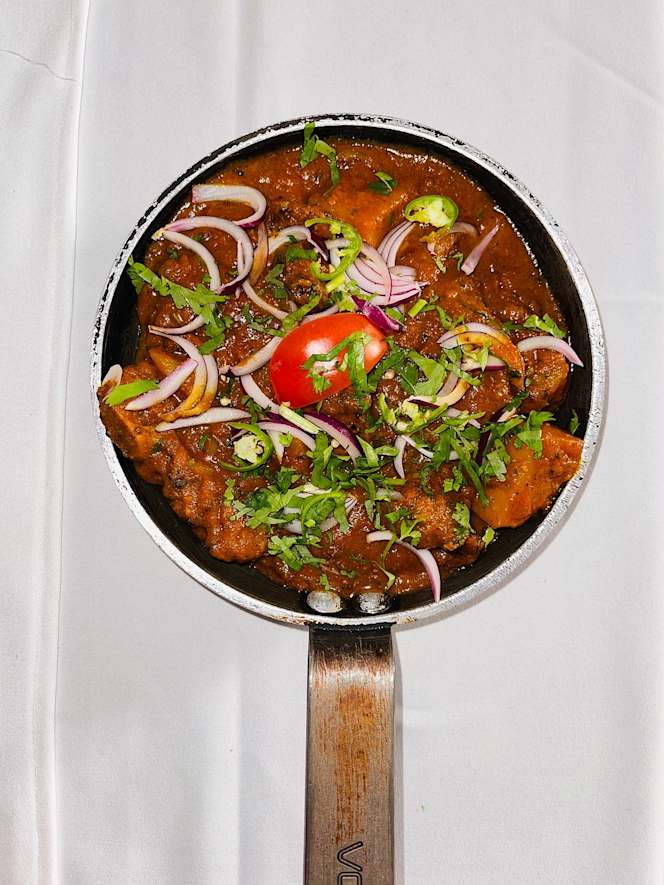 Sizzling Lounge Restaurant & Bar - 6