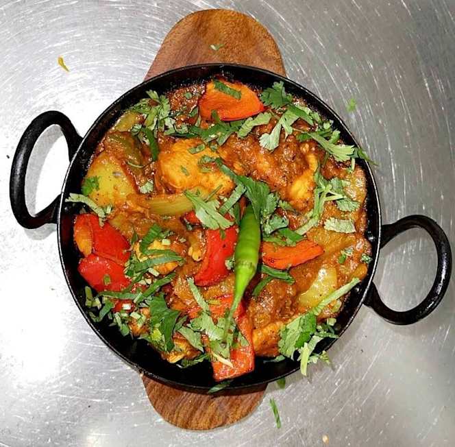 Sizzling Lounge Restaurant & Bar - 9