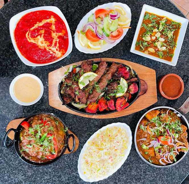 Sizzling Lounge Restaurant & Bar - 5