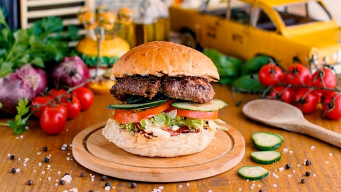 Willy's Burger - Viale Abruzzi - 7