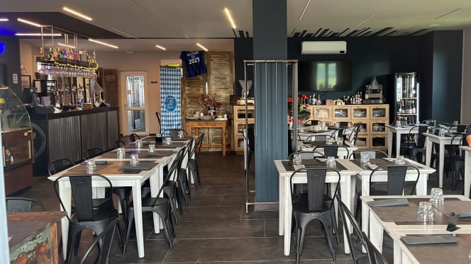 Au Stade Ristorante Pizzeria - 9