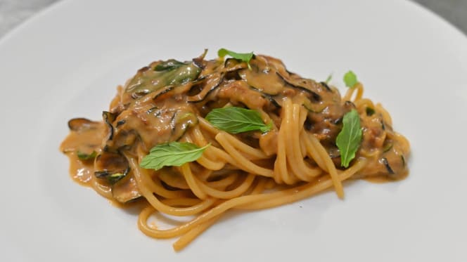 Nobi Restaurant & Pool Bar - 7