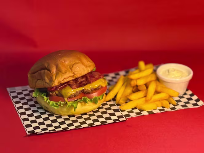 Retro - Restaurante Americano - 5