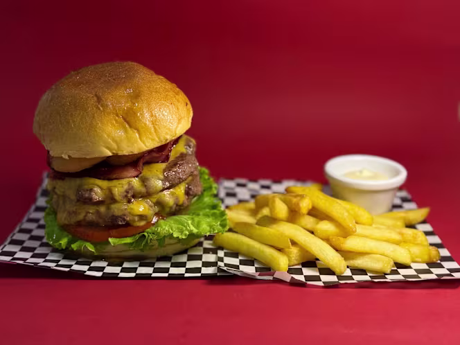 Retro - Restaurante Americano - 6