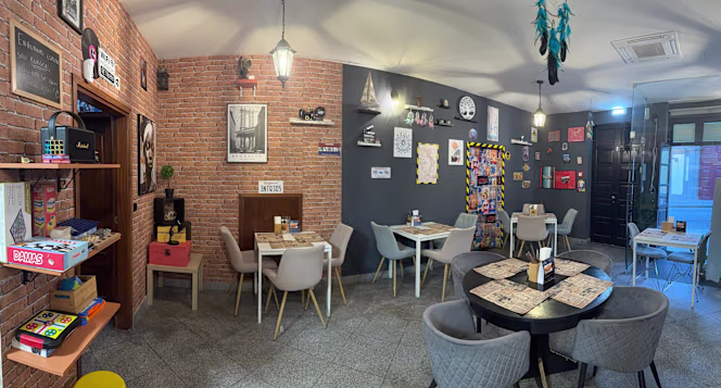 Retro - Restaurante Americano - 0