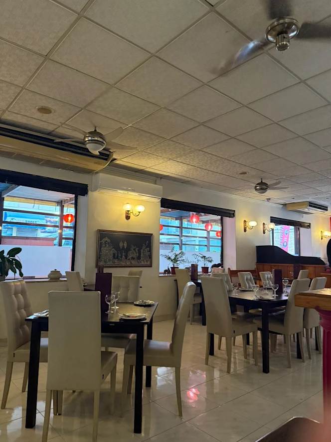 Gandhi Tandoori - 2