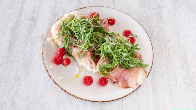 Madre Santa Pizza - Pasta & Tiramisú - 1