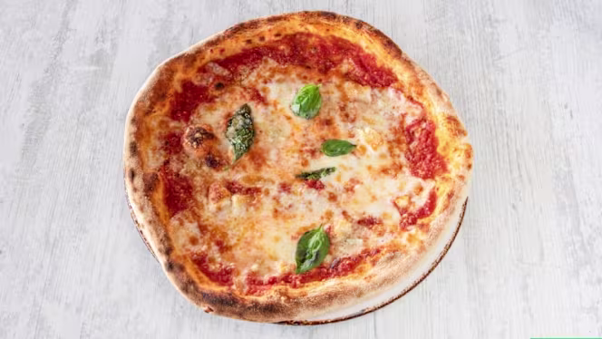 Madre Santa Pizza - Pasta & Tiramisú - 6