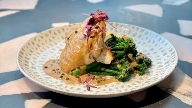 Shakedown Bar & Restaurant - 3