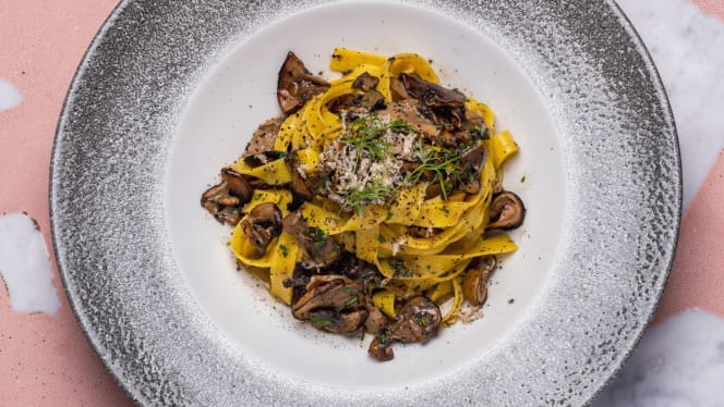 Shakedown Bar & Restaurant - 1