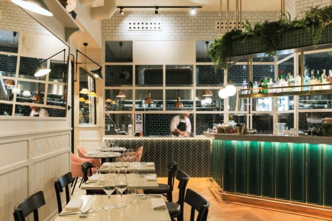 Maestro Bistrot & Cocktail Bar - 5