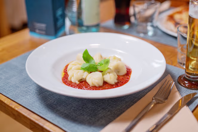 Janas Restaurant - 0