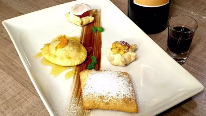 Janas Restaurant - 6