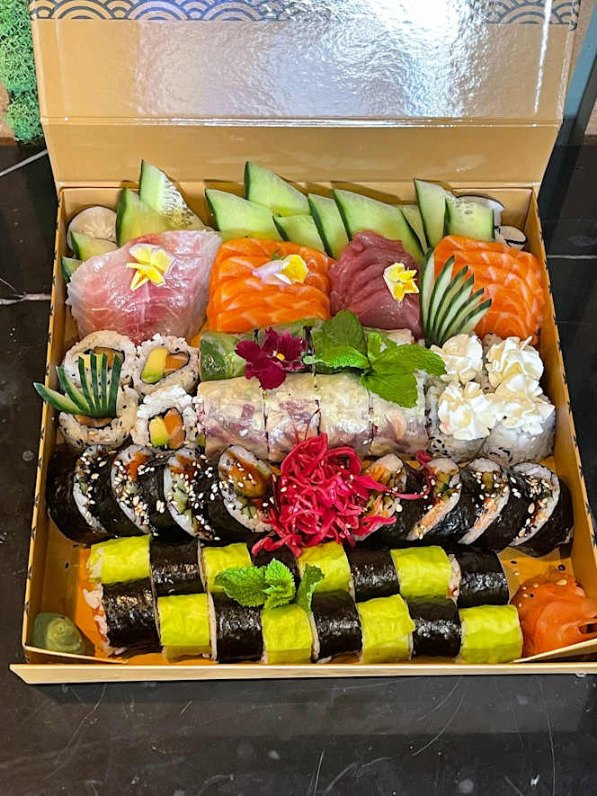 Tokyo Salon Sushi - 7
