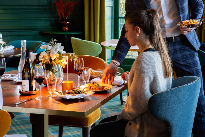 Augustine - La Table du Château - 2