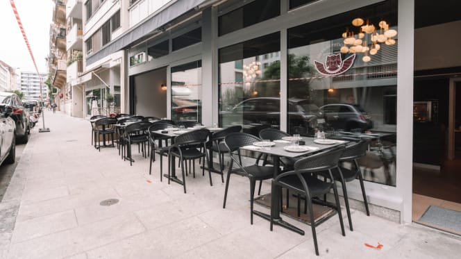 Les Trois Phéniciens - Champel - Geneve - 7