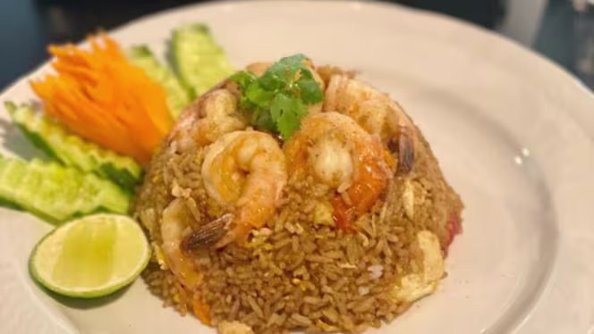 Zentral Thai Restaurant - 6