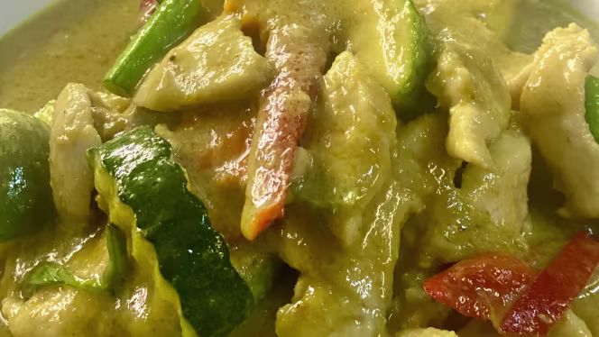 Zentral Thai Restaurant - 4