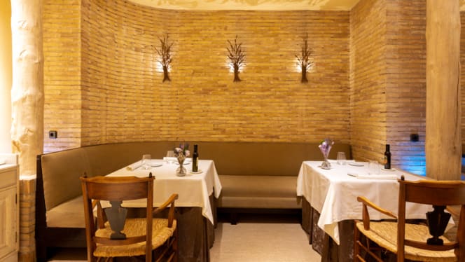 Aragonia Palafox - 8