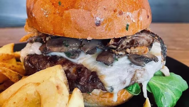 Clash Wine & Beef - 4