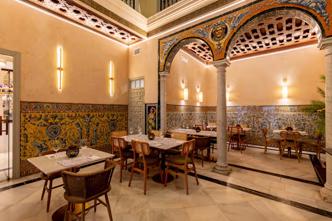 9 MUSAS / ROOFTOP & RESTAURANT - 7