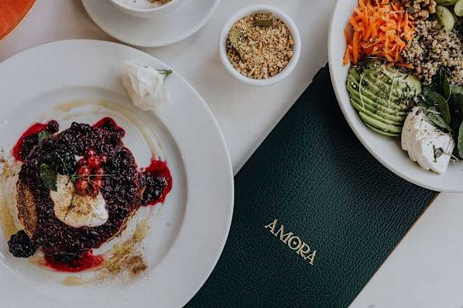 Amora Restaurant - 2