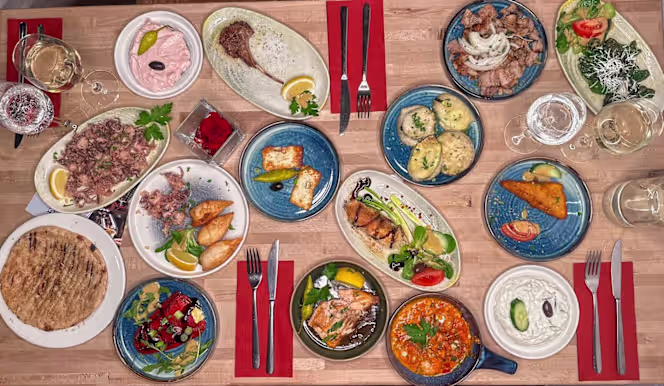 Nefeli im Phönix Ottobrunn - 0