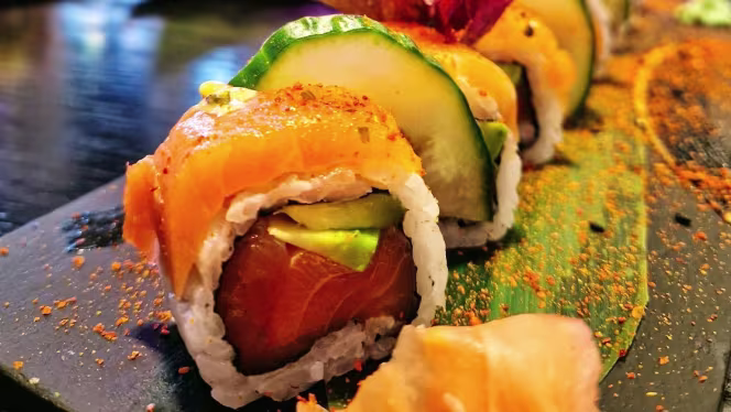 Robo-Bar Asian Grill & Sushi - 7